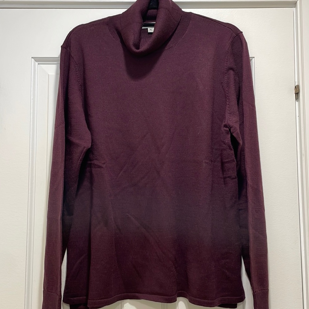 NWOT Orvis Wool Turtleneck XL Plum